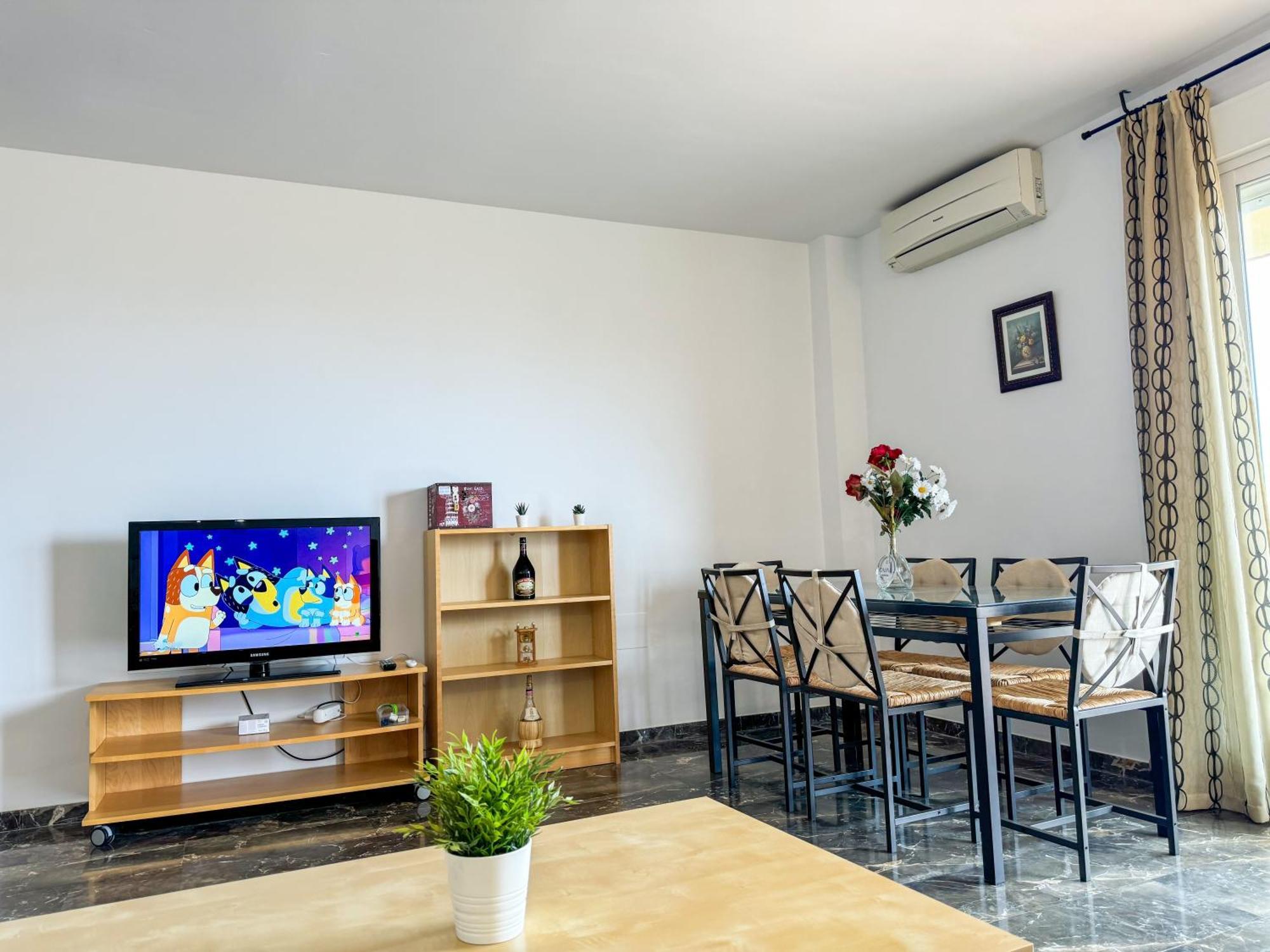 Sea Pool And Relax Comotucasa Фуeнхирола Екстериор снимка